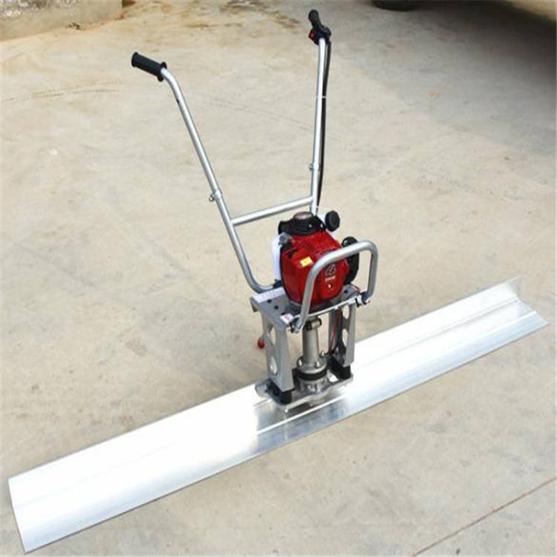 Concrete Screed Vibrator - Betonvloer egaliseermachine met benzine aangedreven trilplaat,